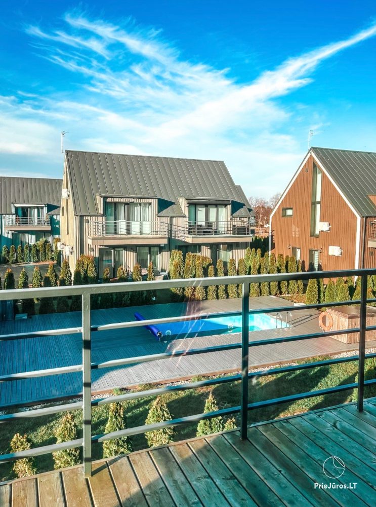 Dwupiętrowy apartament z podgrzewanym basenem zewnętrznym - 1