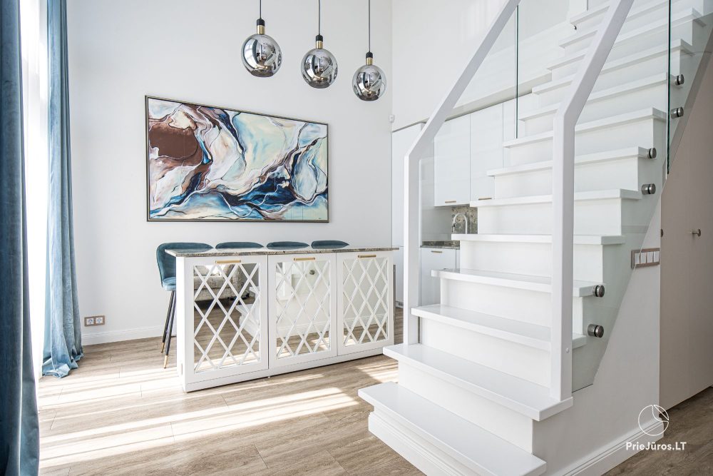 Burės Loft - przestrzeń o wyjątkowym designie dla Twojego jakościowego wypoczynku w kompleksie Mano jūra 1 z basenem, wanną spa, sauną