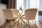 „Przytulna fala” Jasne, stylowo urządzone apartamenty - 4