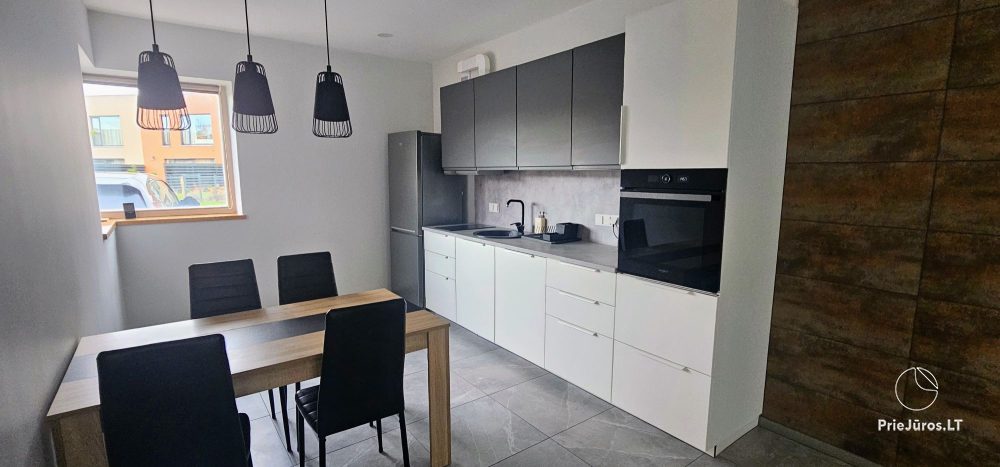 Wynajmowany osobny domek 102 m² (2019), 350 m od morza.