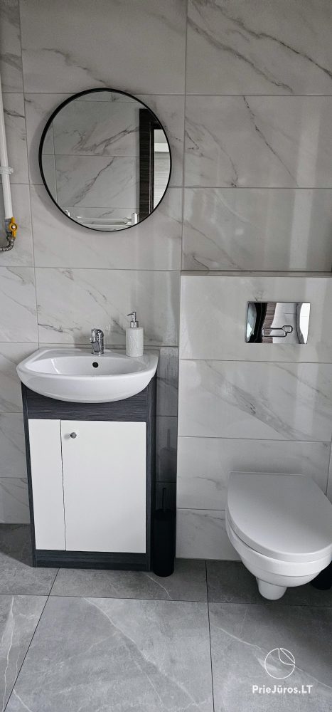 Wynajmowany osobny domek 102 m² (2019), 350 m od morza.