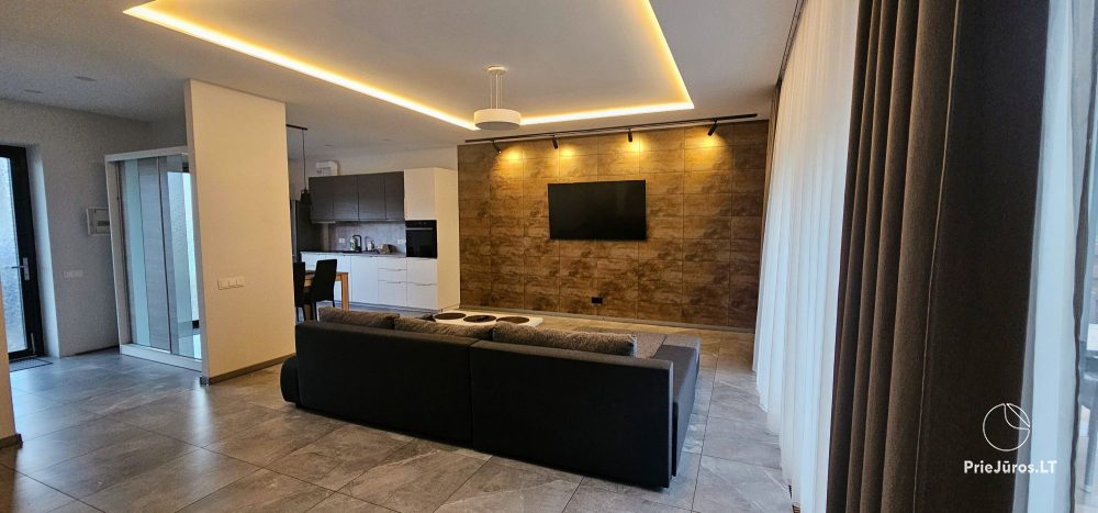 Wynajmowany osobny domek 102 m² (2019), 350 m od morza.