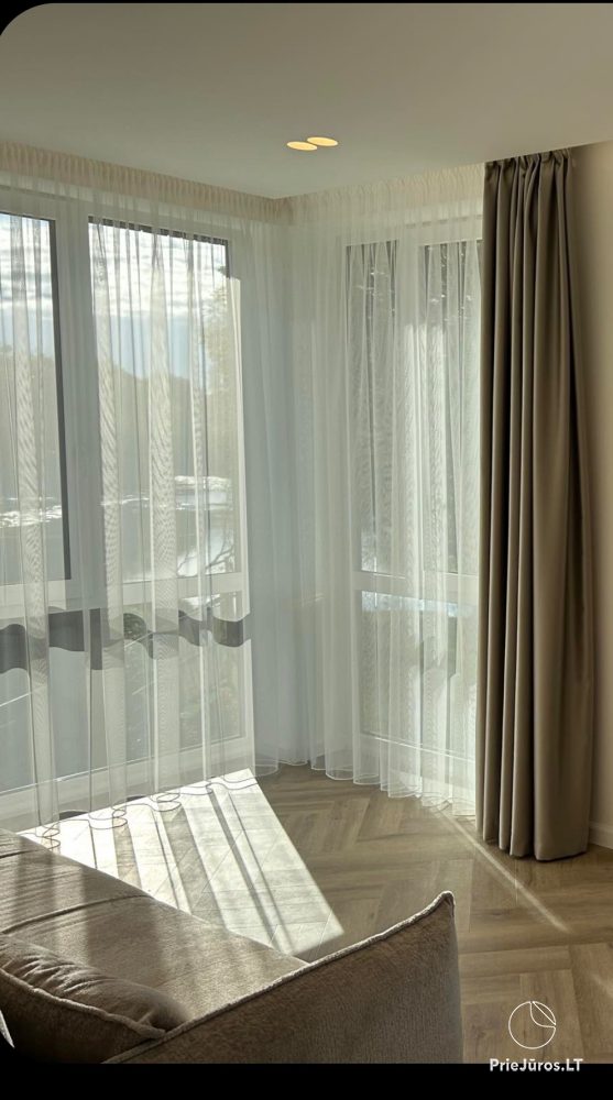 Apartamenty parkowe w centrum Kłajpedy. Nowe, przytulne mieszkanie 3-pokojowe z widokiem na jezioro, blisko Starego Miasta.