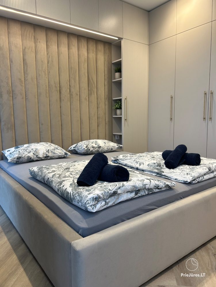 Apartamenty parkowe w centrum Kłajpedy. Nowe, przytulne mieszkanie 3-pokojowe z widokiem na jezioro, blisko Starego Miasta.