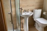Nowo urządzone apartamenty na 2. piętrze z osobnym wejściem - 6