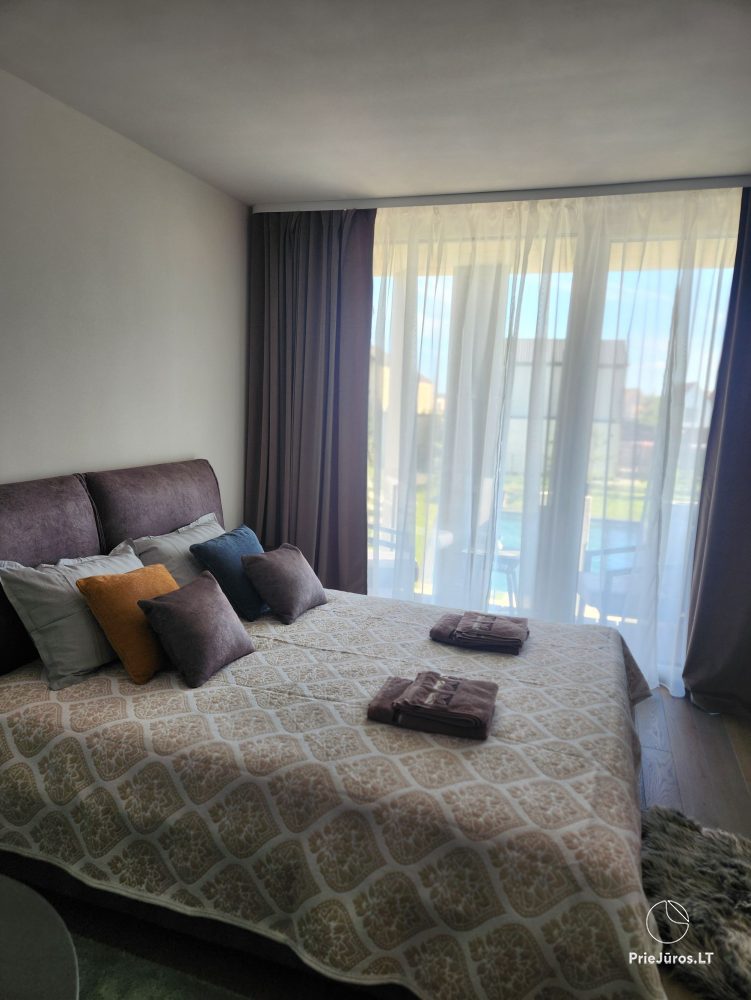 Przytulne apartamenty dla dwojga z balkonem i widokiem na basen