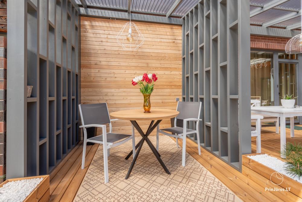 Apartamenty, pokoje – Willa VITALIJA w Poladze z basenem z podgrzewaną wodą