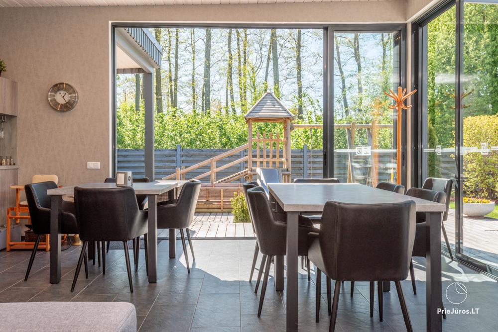 Apartamenty, pokoje – Willa VITALIJA w Poladze z basenem z podgrzewaną wodą