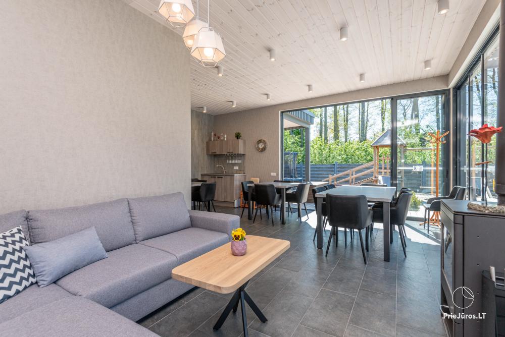 Apartamenty, pokoje – Willa VITALIJA w Poladze z basenem z podgrzewaną wodą