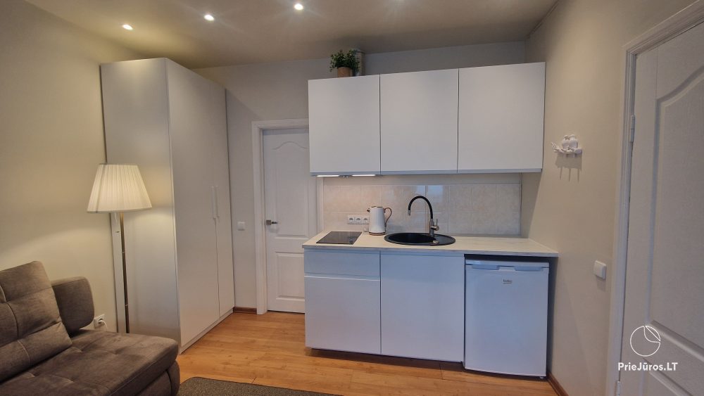 1 i 2 pokojowe apartamenty w Nidzie. Parter, 500 metrów do morza