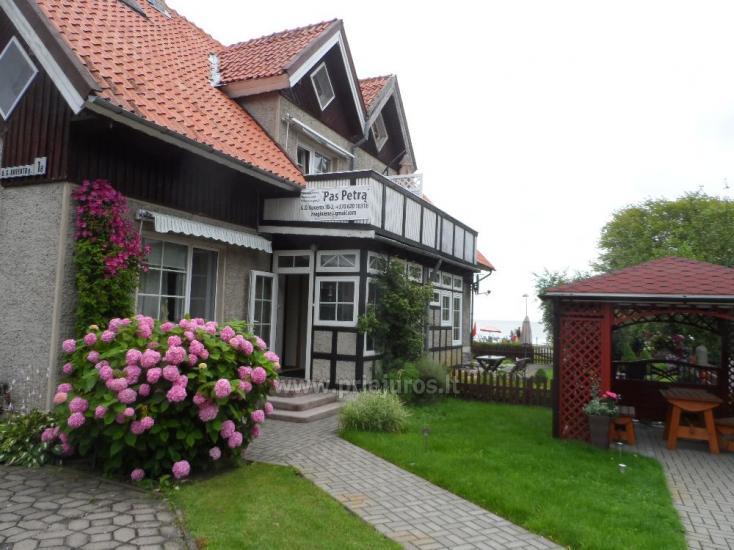 Pokoje do wynajęcia na Piotra na wybrzeżu laguny w Mierzei Kurońskiej