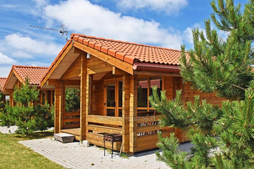 Nowe drewniane domy w Połądze - 1