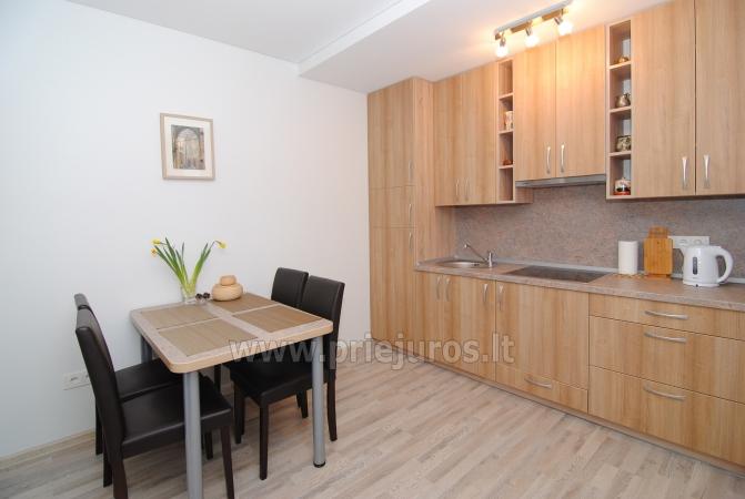 Dwupokojowe mieszkanie w Połądze. Nowo wyposażone mieszkanie, duży balkon