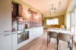 Apartamenty z tarasami, pokoje dwuosobowe w Połądze – willa „KIRAS” 400 m do morza