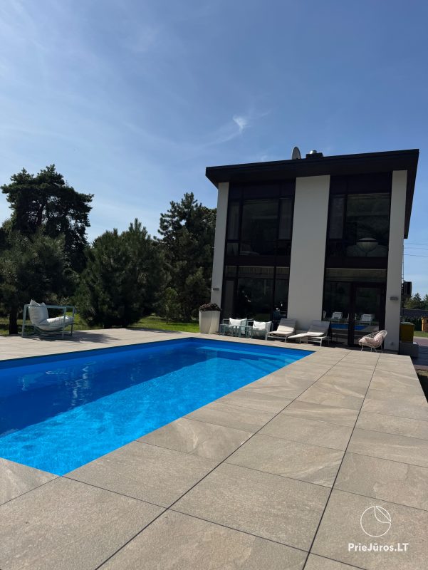Luksusowy dom do wynajęcia Pusyno Oaze: Jacuzzi, taras