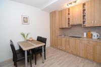 Przytulne apartamenty i pokoje do wynajęcia w Połądze