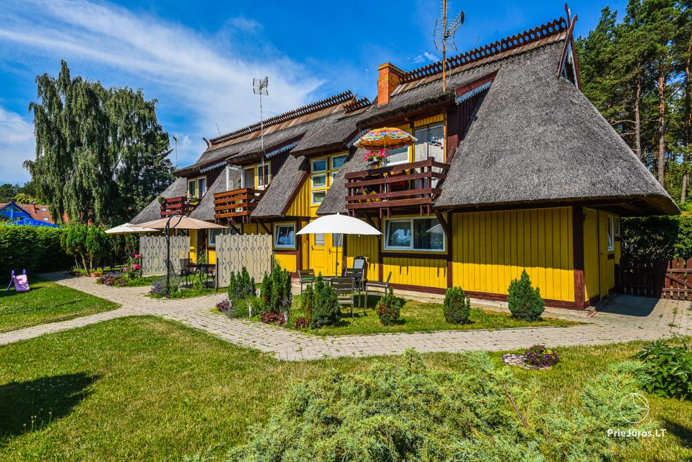 Dom wakacyjny DAINAVA w Pervalce. Mieszkania i pokoje do wynajęcia