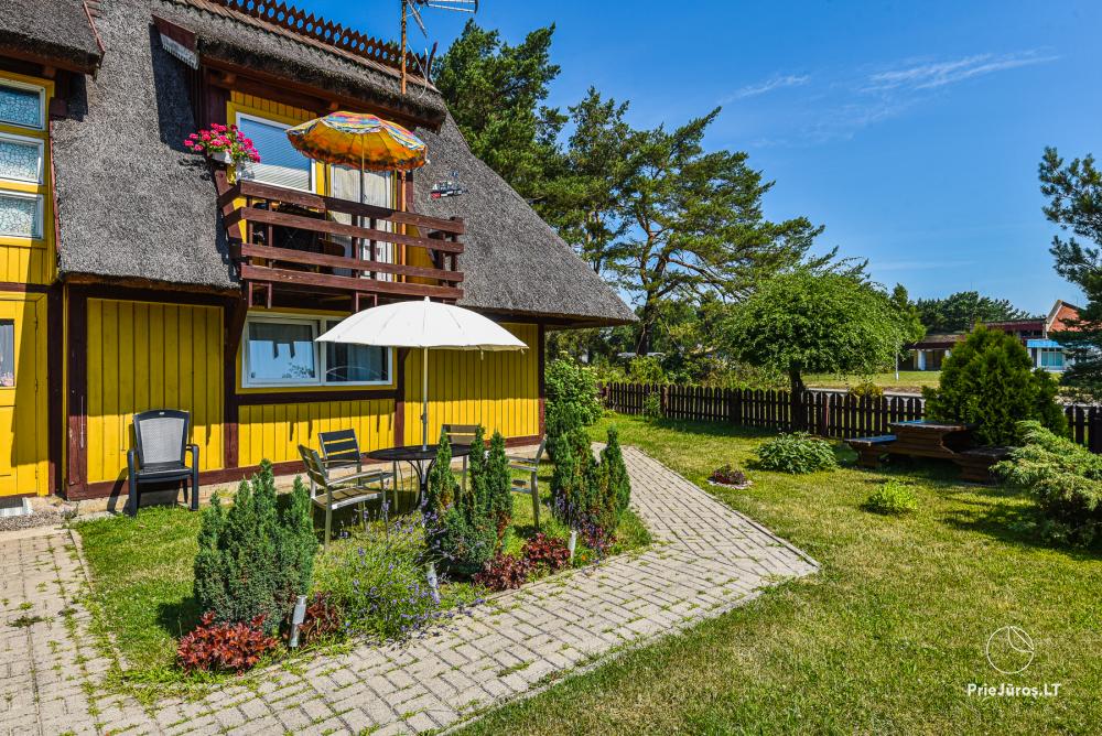 Dom wakacyjny DAINAVA w Pervalce. Mieszkania i pokoje do wynajęcia