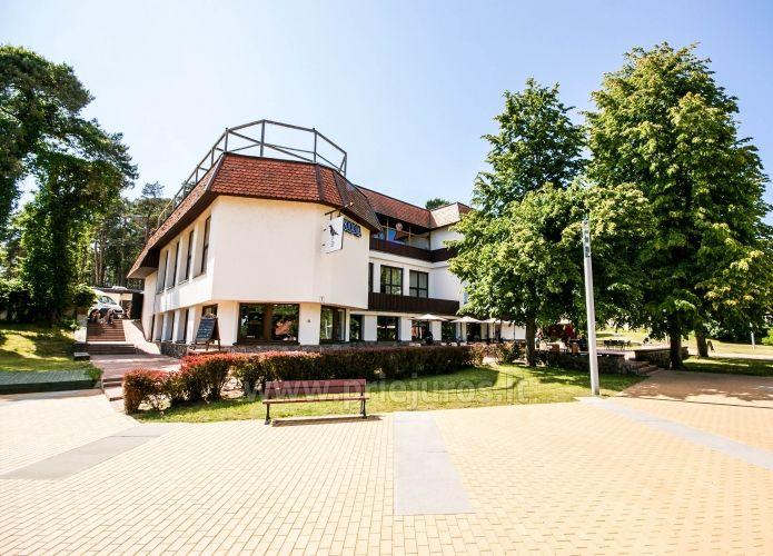 Nowocześnie urządzone apartamenty Nida w centrum Nidy - 1