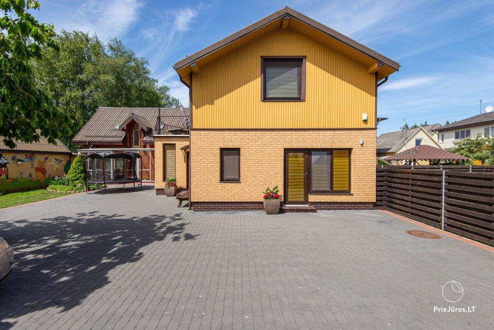 Dom letniskowy, pokoje, apartamenty do wynajęcia w spokojnej ulicy