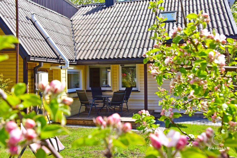 Apartament w Połądze z tarasem i osobnym wejściem od podwórka