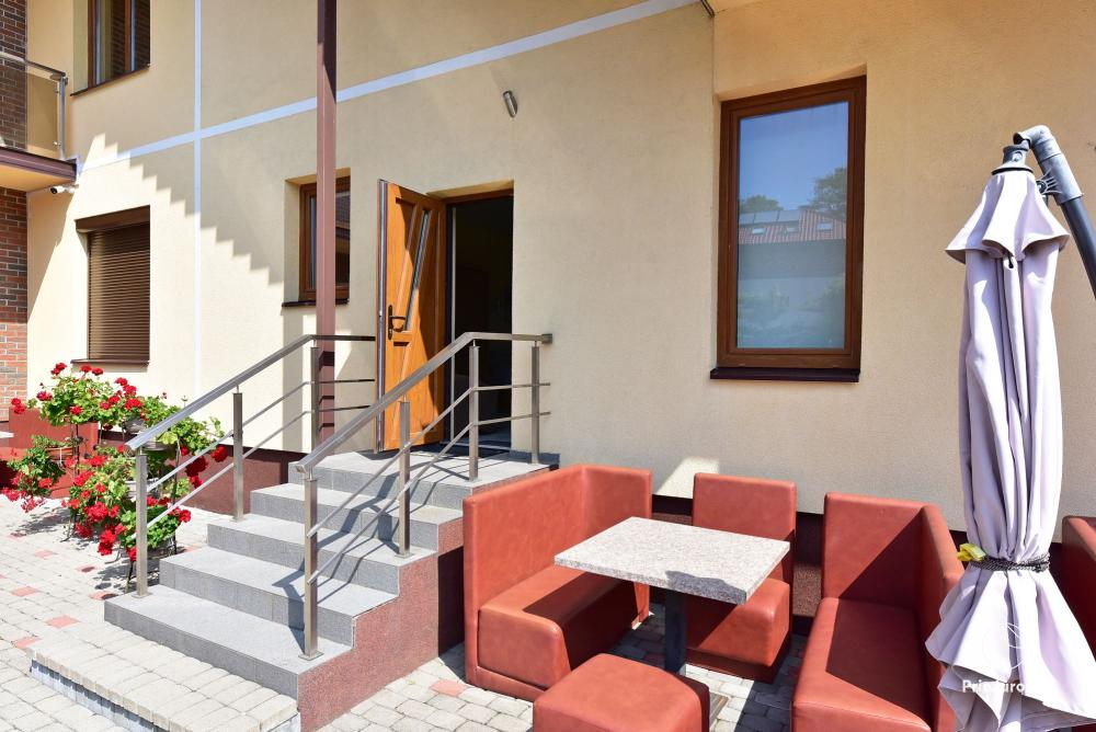 IEVŲ VILA – komfortowe apartamenty i pokoje, szerokie ogrodowe, basen z podgrzewaną wodą
