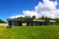 Domy w pobliżu morza, w Monciskes