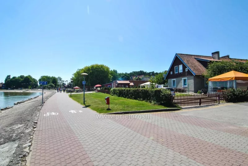 Mieszkanie do wynajęcia w Nidzie (do 6 osób), obok laguny. Domek na podwórku.