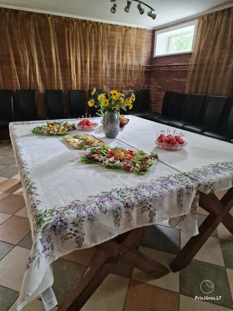 Gospodarstwo Jotovila do wynajęcia w Silute regionie. Bankietów, sala konferencyjna, sauna