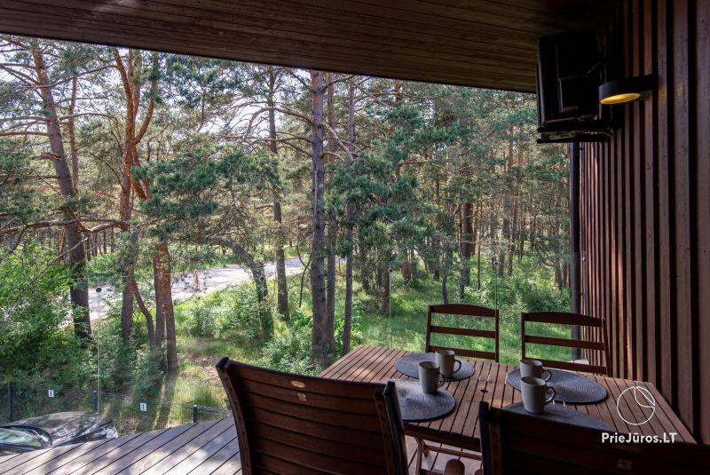 Apartament w Połądze. Nadmorski widok na las sosnowy, 200 m od plaży