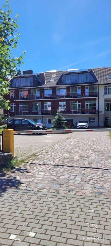 „Jūros takas”: Studia, pokoje z balkonami, Wi-Fi, parking - 1
