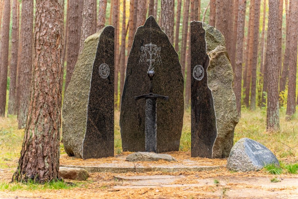 Ścieżka edukacyjna i rekreacyjna „Melno takas” w Połądze