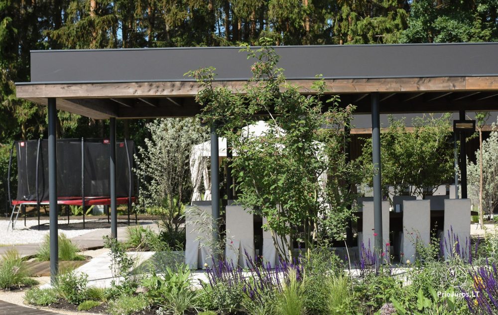 Cafe, bankety, laznia  NENDRINE PASTOGE