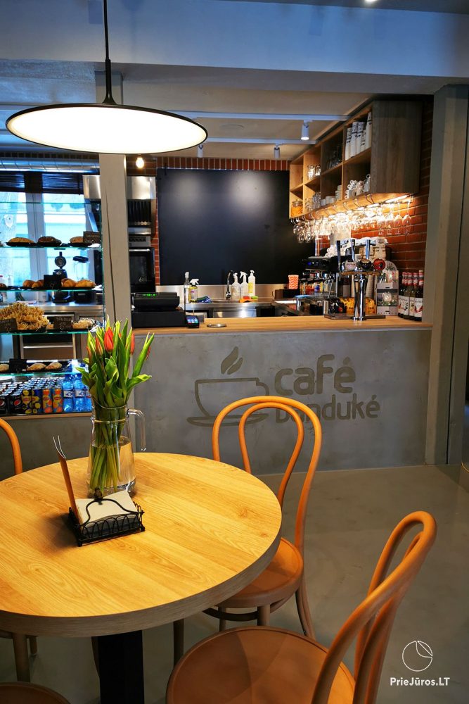 Cafe w Poladze Banduke - 1