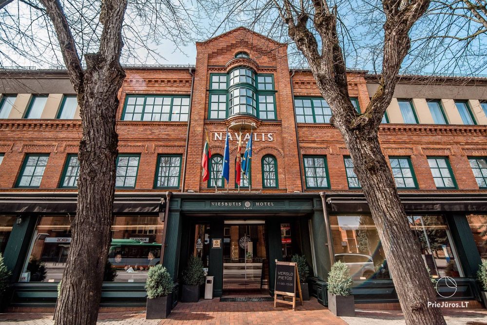 Restaurant w Klajpedzie - Hotel Navalis - 1