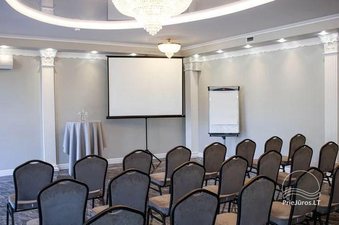 Sale konferencyjne w kompleksie „Radailių dvaras” niedaleko Kłajpedy