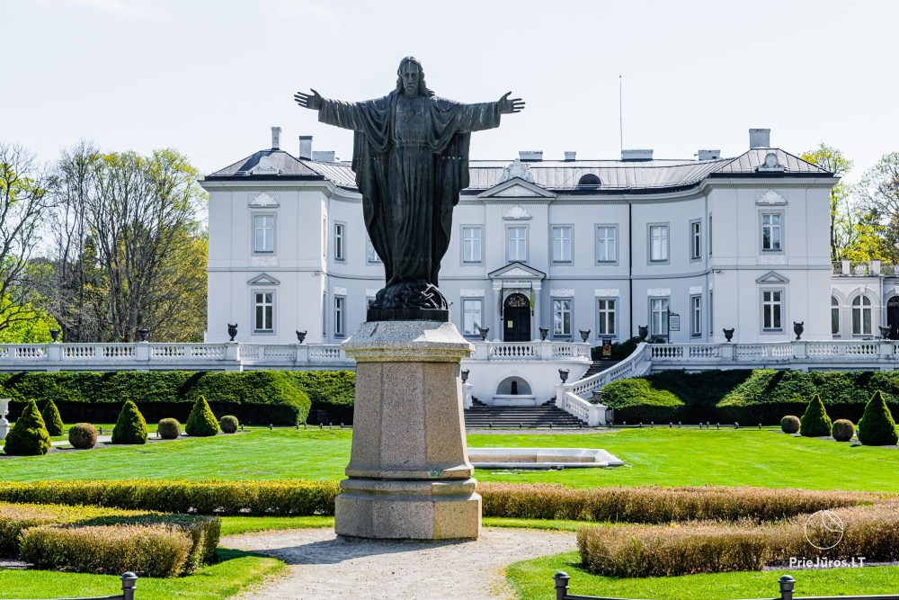 Park botaniczny w Połądze