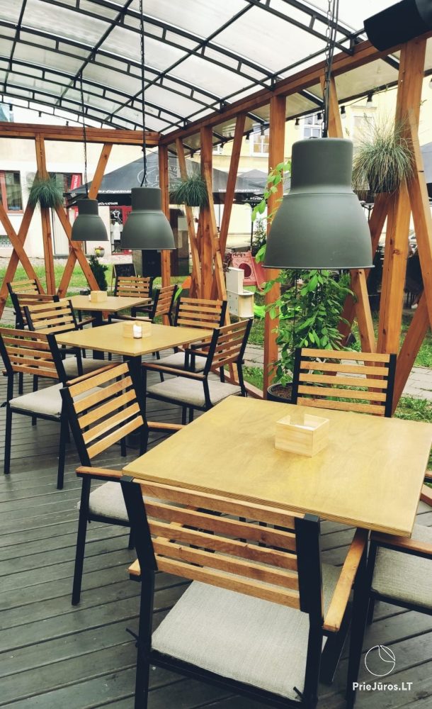 IQ Bar – raj dla dań z grilla na Starym Mieście w Kłajpedzie
