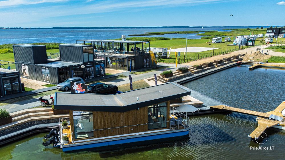 Domy na wodzie "Twin Boats" - produkcja i sprzedaż
