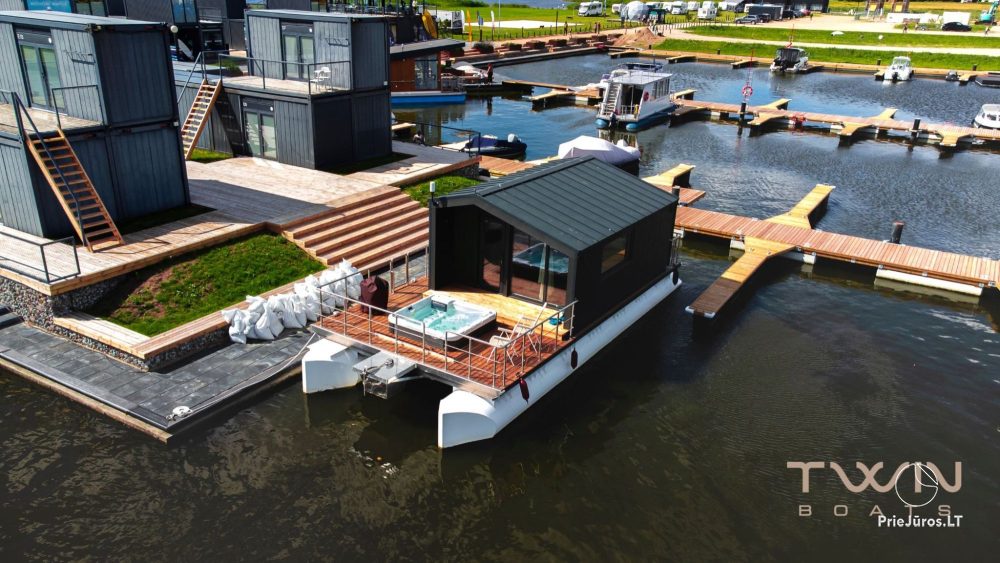 Domy na wodzie "Twin Boats" - produkcja i sprzedaż