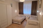 Nr. 7 Pokój czteroosobowy na pierwszym piętrze - 1
