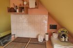 Inne mieszkanie na trzecim piętrze: 1 pokój, mini kuchnia, prysznic, WC. - 6