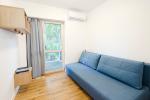 3 Apartament „MORZE”. Dwupokojowy apartament z tarasem i osobnym wejściem