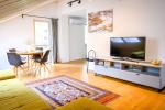 5 Apartament „BURSZTYN”. Apartament z jedną sypialnią i dużym balkonem