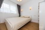 House on two floors with private yard for rent