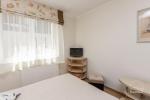 Nr 202 Apartament dwupokojowy (2 + 1) na II piętrze z własnym prysznicem i WC - 5