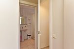 Nr 203 Pokój dwuosobowy (2 + 1) na II piętrze z własnym prysznicem i WC - 4