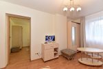 Nr 204 Apartament dwupokojowy (2 + 2) na II piętrze z kuchnią, prysznicem i WC