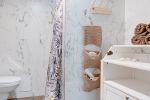 „Pušis karalienė” - podwójne apartamenty z tarasem i SPA (77 m²)
