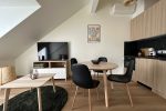 NIE. 8 apartamentów